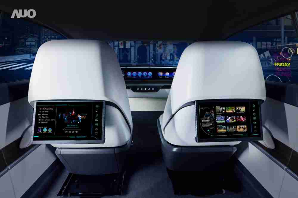 彩运网新一代Smart Cockpit 2024，，，，以Micro LED先进显示技术优势，，，，创建〝可卷式后座娱乐显示器〞，，，，仅在互动时才显示出所需画面及信息，，，扩充更丰富的娱乐和交互信息服务，，，，获国际奖项荣耀